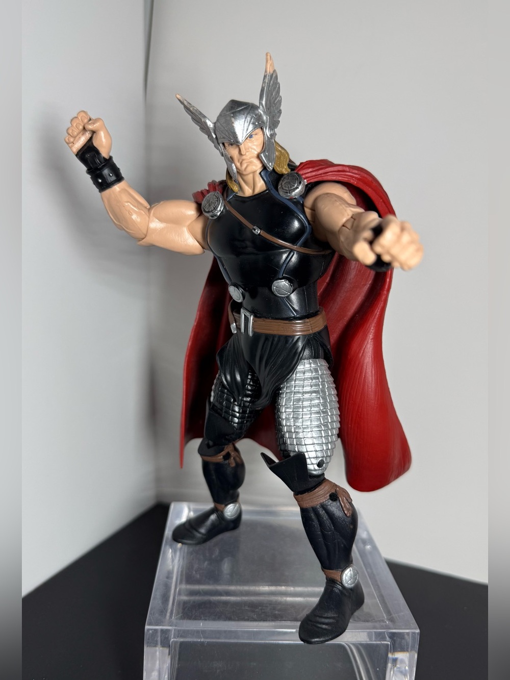 Authentic Marvel Legends Thor 7" Figure (Marvel Now / Odin Wave)